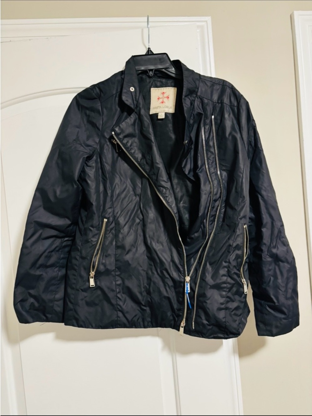 PRETA LOBUE, Women’s Black Jacket, Medium